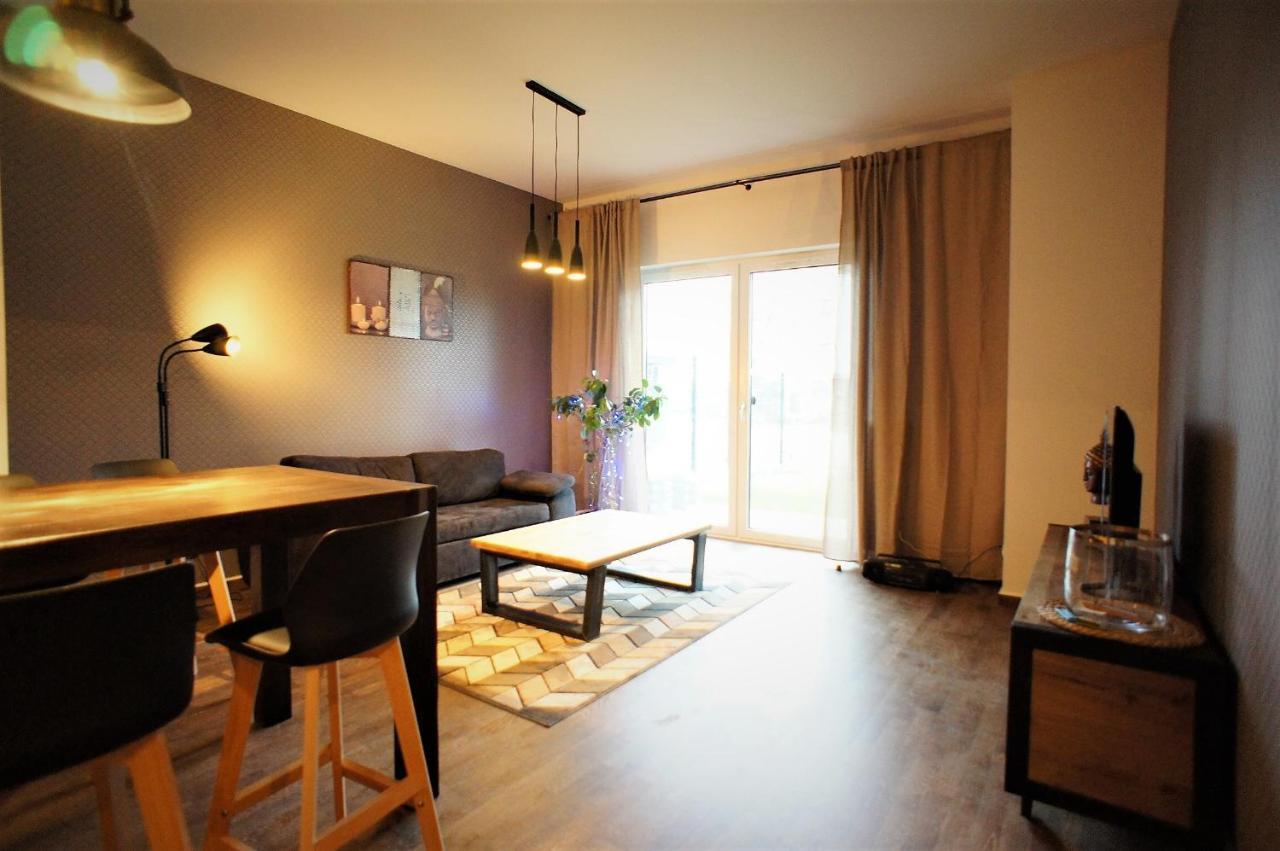 Marina Apartament Wrocław Buitenkant foto
