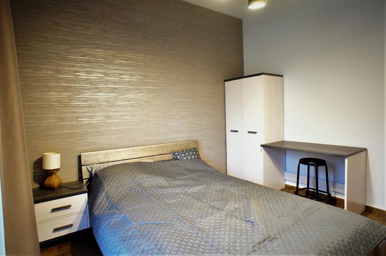 Marina Apartament Wrocław Buitenkant foto